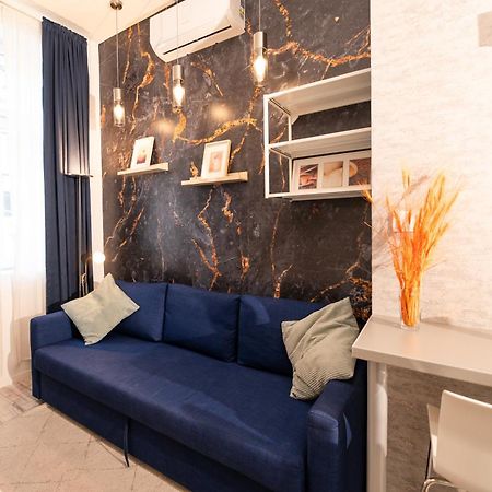 شقة Danube Dwelling Rozsa 99 بودابست المظهر الخارجي الصورة
