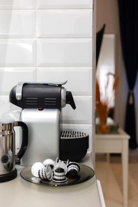 شقة Danube Dwelling Rozsa 99 بودابست المظهر الخارجي الصورة